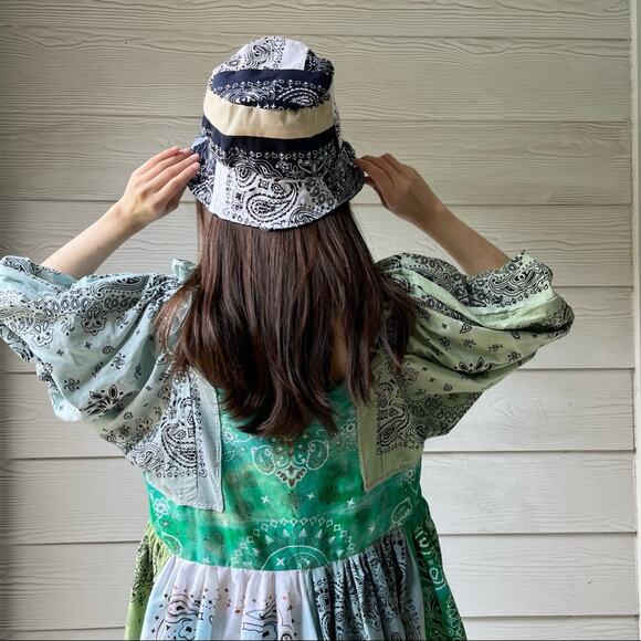 Handmade Reversible Bandana Bucket Hat/Sailing Boat&Bandanas SKU 88777 - Picture 3 of 16